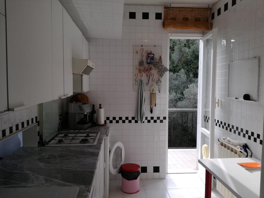 פורטו ונרה Olivo Apartment With Sea View מראה חיצוני תמונה
